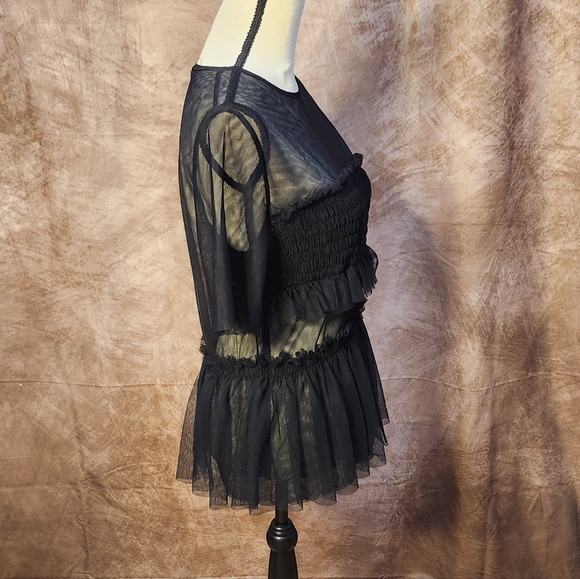 Sheer Mesh Smocked Ruffle Peplum Top – Black – Size US 4 - Picture 3 of 6